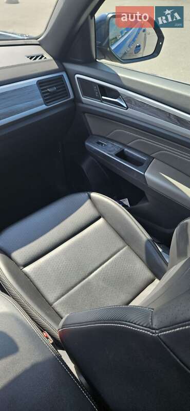 Внедорожник / Кроссовер Volkswagen Atlas 2021 в Днепре