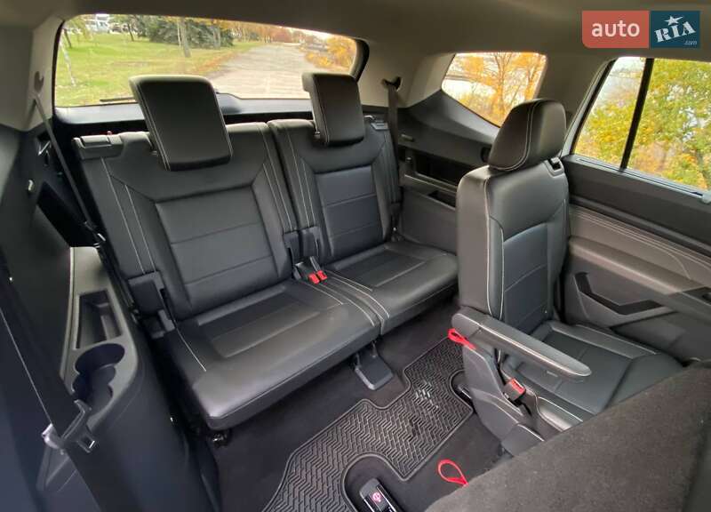 Внедорожник / Кроссовер Volkswagen Atlas 2022 в Днепре