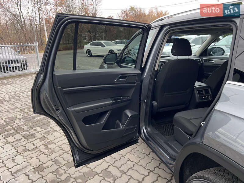 Внедорожник / Кроссовер Volkswagen Atlas 2019 в Нововолынске фото 35 Внедорожник / Кроссовер Volkswagen Atlas 2019 в Нововолынске
