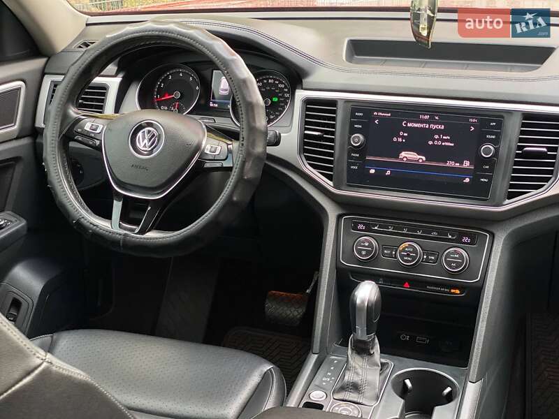 Внедорожник / Кроссовер Volkswagen Atlas 2017 в Днепре