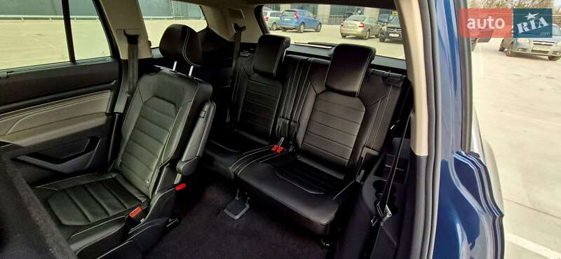 Внедорожник / Кроссовер Volkswagen Atlas 2020 в Киеве