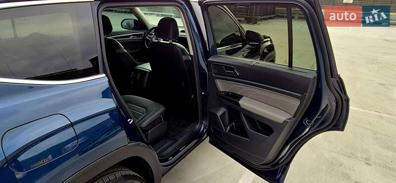 Внедорожник / Кроссовер Volkswagen Atlas 2020 в Киеве