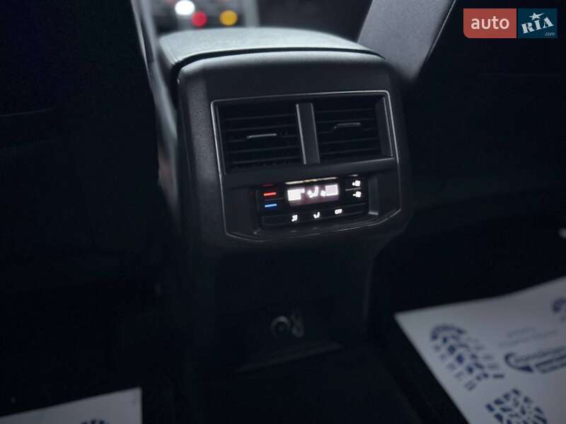 Внедорожник / Кроссовер Volkswagen Atlas 2017 в Киеве фото 20 Внедорожник / Кроссовер Volkswagen Atlas 2017 в Киеве