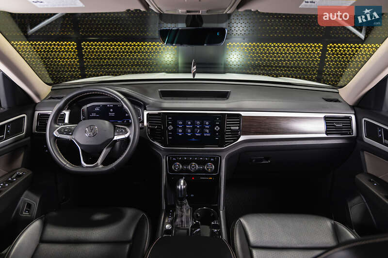 Внедорожник / Кроссовер Volkswagen Atlas 2022 в Луцке