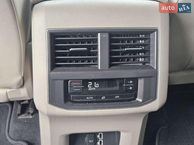 Позашляховик / Кросовер Volkswagen Atlas 2017 в Києві