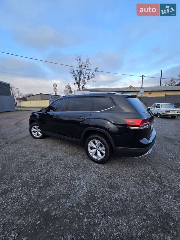 Внедорожник / Кроссовер Volkswagen Atlas 2017 в Коростене фото 8 Внедорожник / Кроссовер Volkswagen Atlas 2017 в Коростене