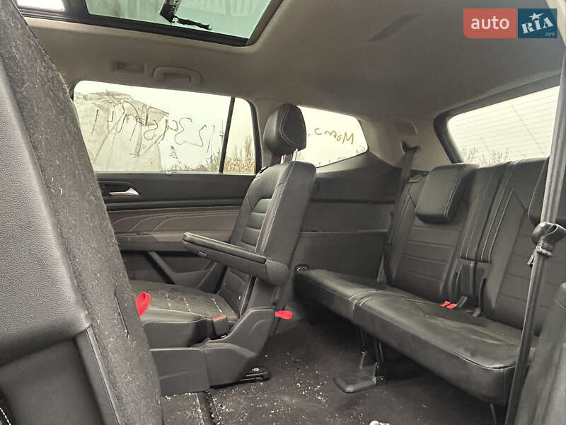 Позашляховик / Кросовер Volkswagen Atlas 2021 в Одесі