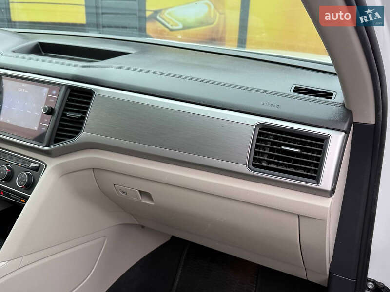 Внедорожник / Кроссовер Volkswagen Atlas 2018 в Стрые