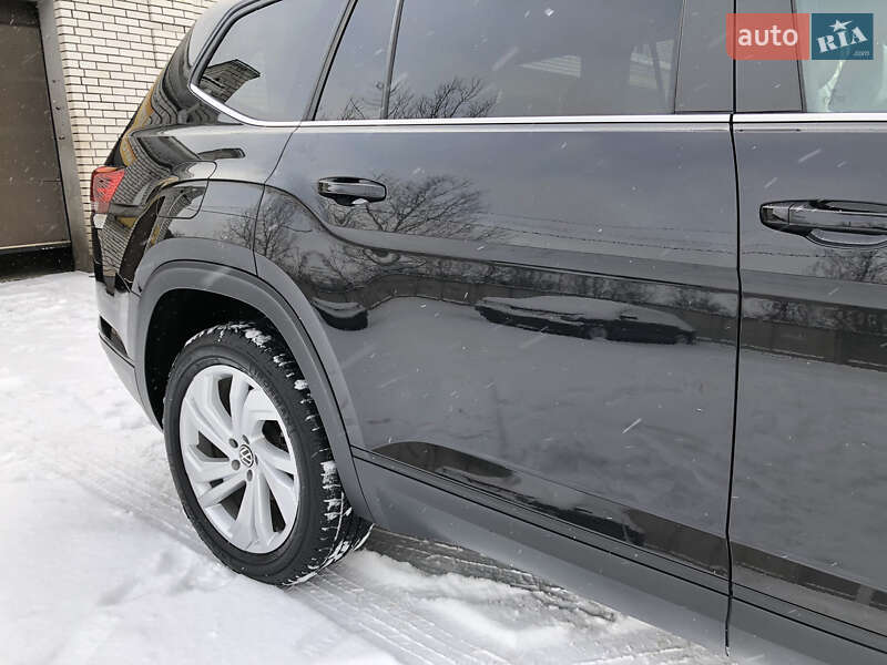 Позашляховик / Кросовер Volkswagen Atlas 2021 в Ірпені