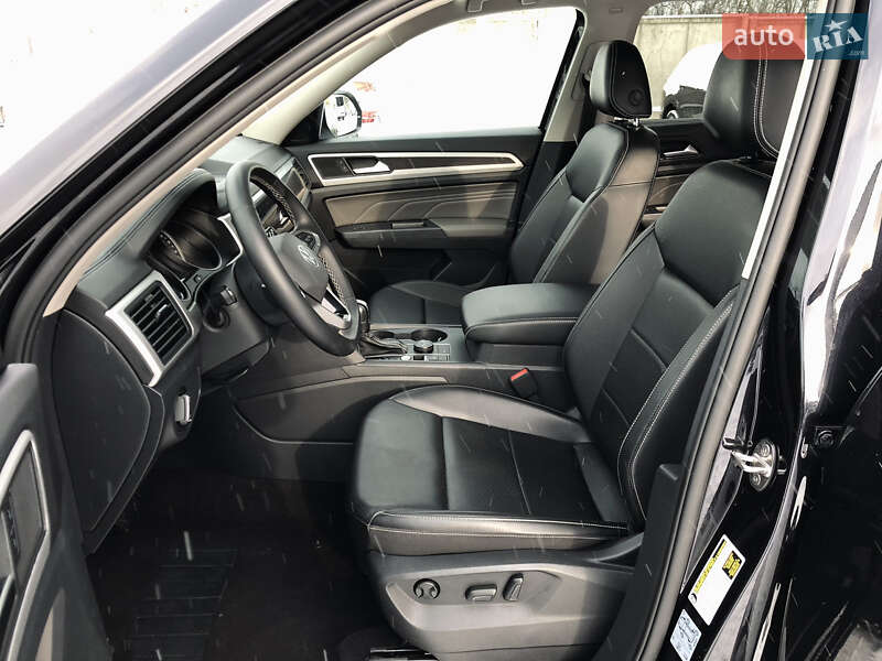 Позашляховик / Кросовер Volkswagen Atlas 2021 в Ірпені