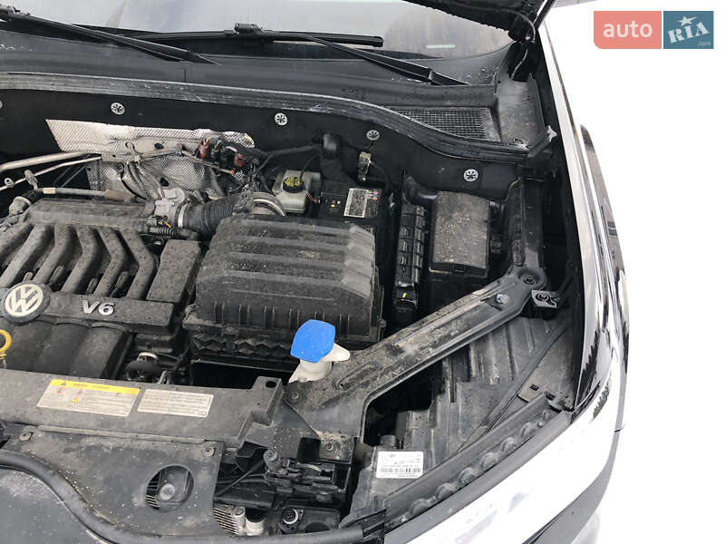 Позашляховик / Кросовер Volkswagen Atlas 2021 в Ірпені