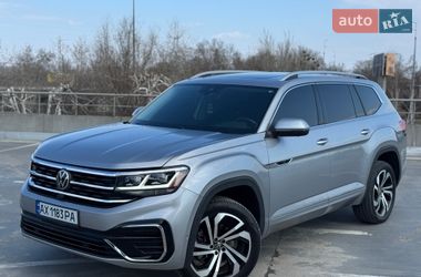 Позашляховик / Кросовер Volkswagen Atlas 2020 в Києві