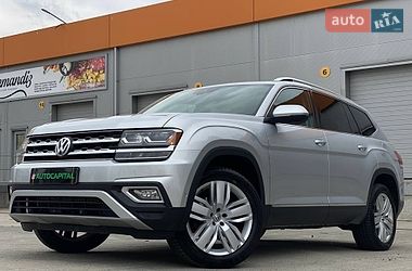 Внедорожник / Кроссовер Volkswagen Atlas 2017 в Киеве