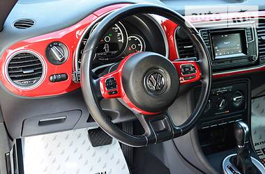 Седан Volkswagen Beetle 2016 в Києві