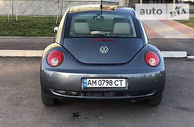 Хетчбек Volkswagen Beetle 2010 в 