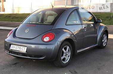 Хетчбек Volkswagen Beetle 2010 в 