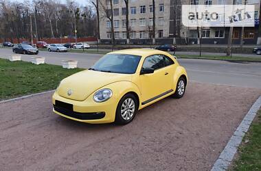 Хетчбек Volkswagen Beetle 2015 в 