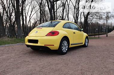 Хетчбек Volkswagen Beetle 2015 в 