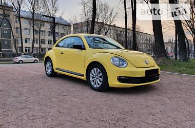 Хетчбек Volkswagen Beetle 2015 в 