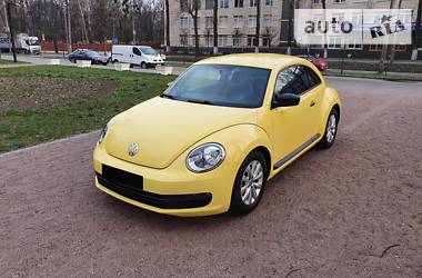 Хетчбек Volkswagen Beetle 2015 в 