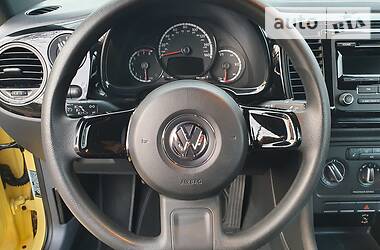 Хетчбек Volkswagen Beetle 2015 в 