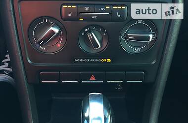 Хетчбек Volkswagen Beetle 2012 в 