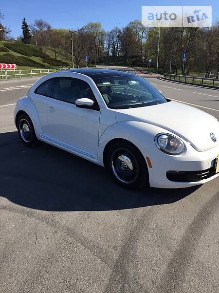 Хетчбек Volkswagen Beetle 2012 в 