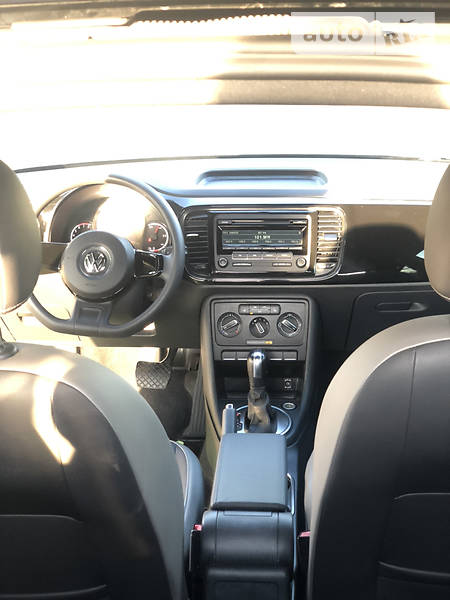 Хетчбек Volkswagen Beetle 2014 в Києві