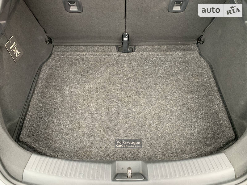 Купе Volkswagen Beetle 2012 в Одесі фото 25 Купе Volkswagen Beetle 2012 в Одесі