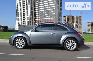 Купе Volkswagen Beetle 2013 в Киеве