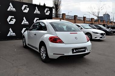 Хэтчбек Volkswagen Beetle 2014 в Киеве