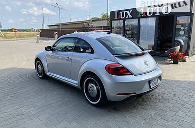 Купе Volkswagen Beetle 2014 в Львові