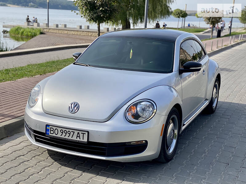Купе Volkswagen Beetle 2012 в Тернополе