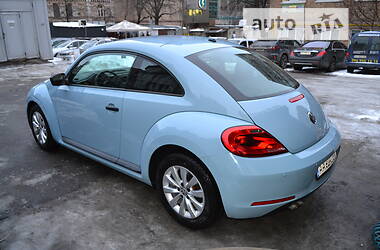 Хетчбек Volkswagen Beetle 2015 в Києві
