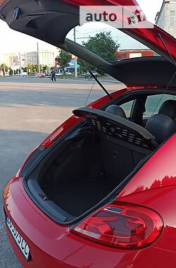 Хэтчбек Volkswagen Beetle 2015 в Тернополе