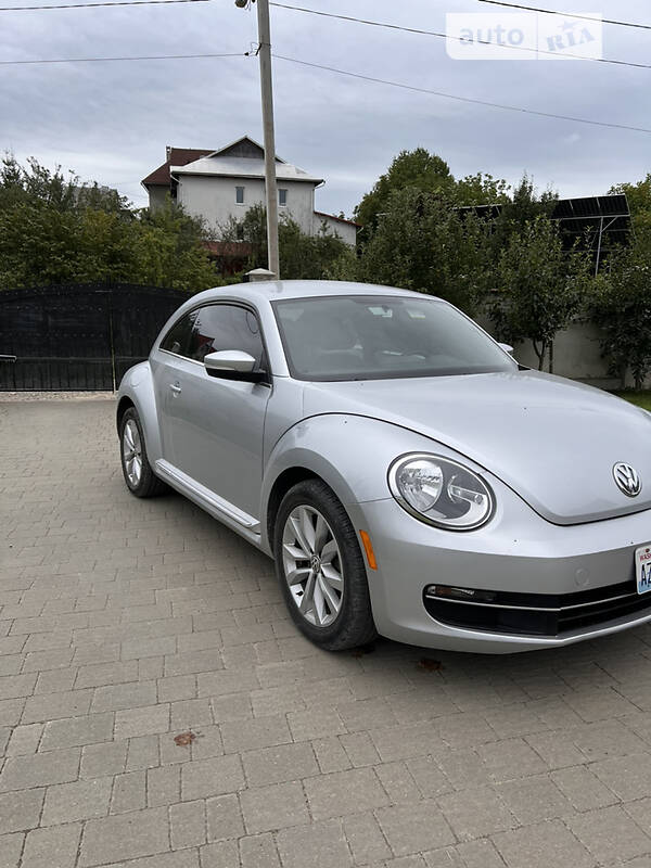 Купе Volkswagen Beetle 2014 в Ивано-Франковске
