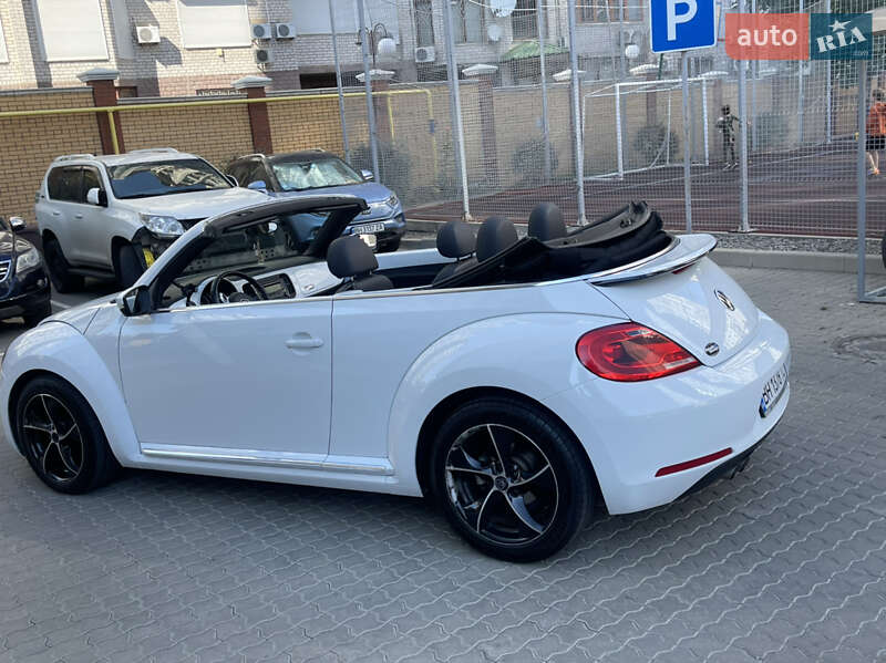 Седан Volkswagen Beetle 2015 в Одесі