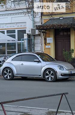 Хэтчбек Volkswagen Beetle 2014 в Киеве