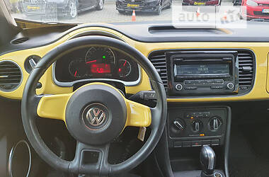 Кабриолет Volkswagen Beetle 2013 в Мукачево