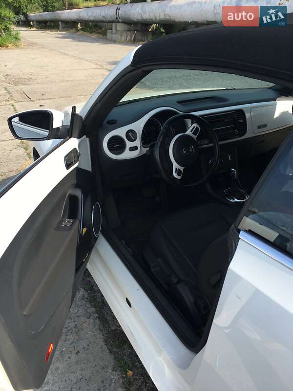 Кабриолет Volkswagen Beetle 2013 в Днепре