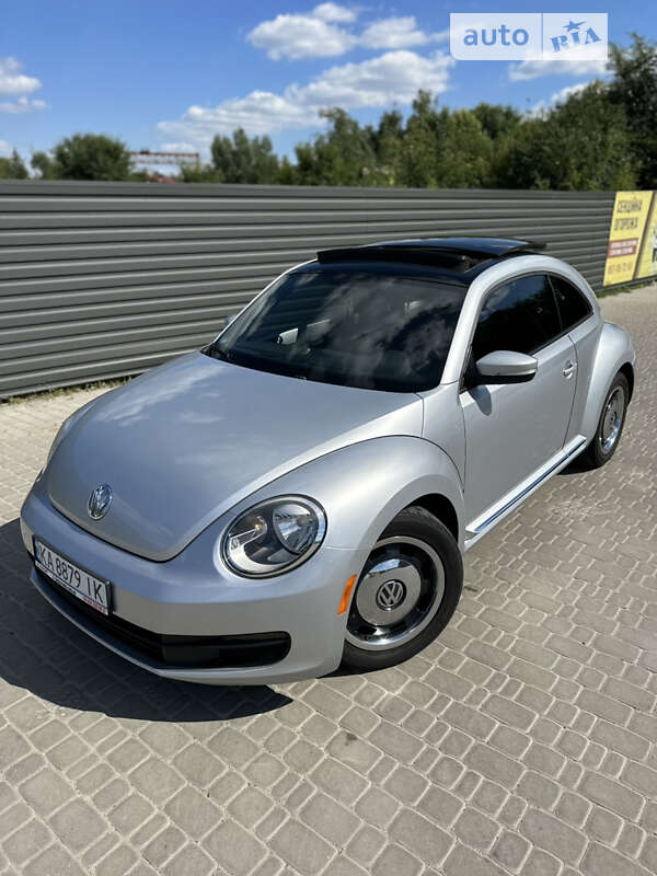 Хэтчбек Volkswagen Beetle 2012 в Киеве