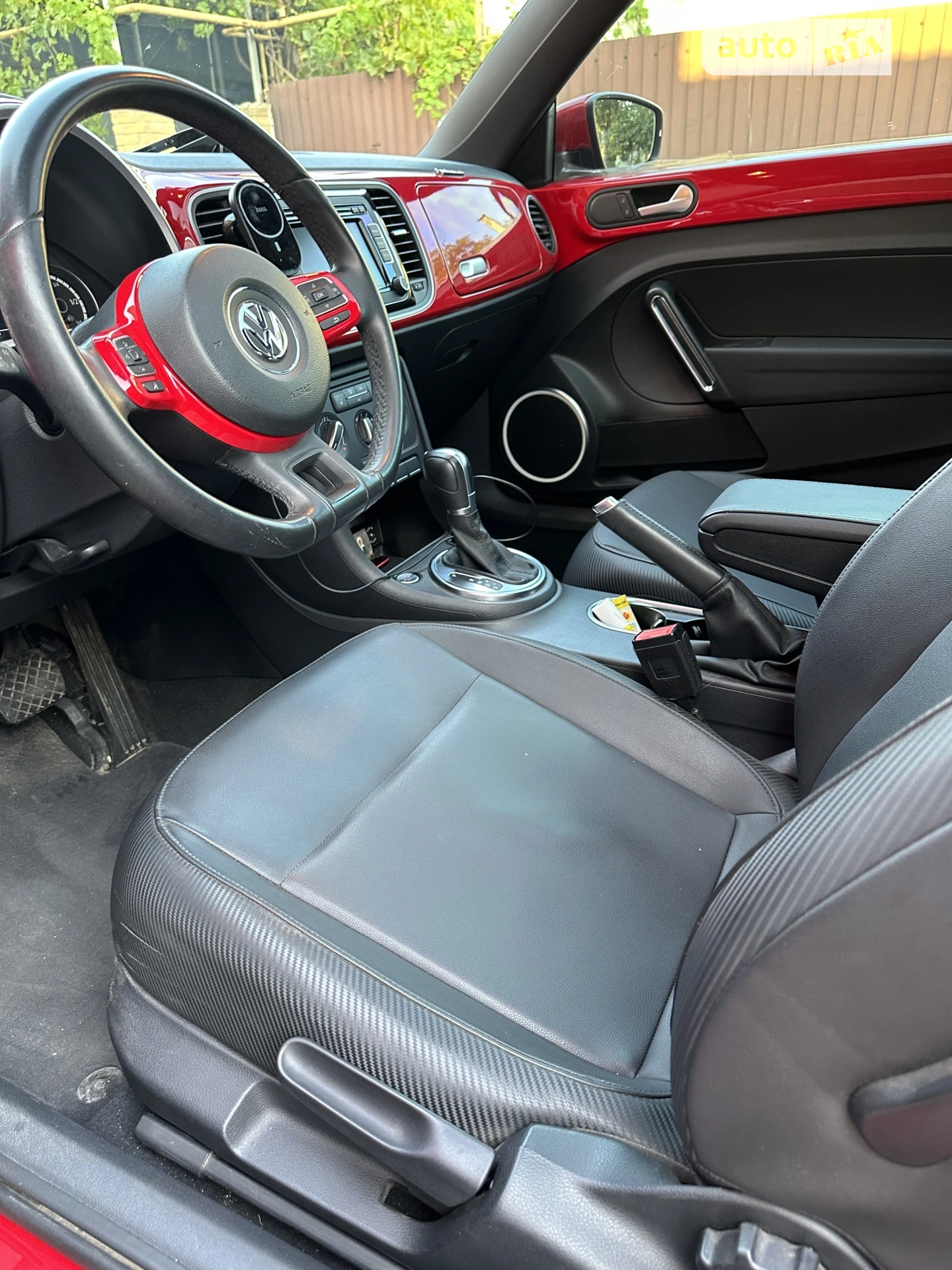 2014 Volkswagen Beetle - мініатюра 11