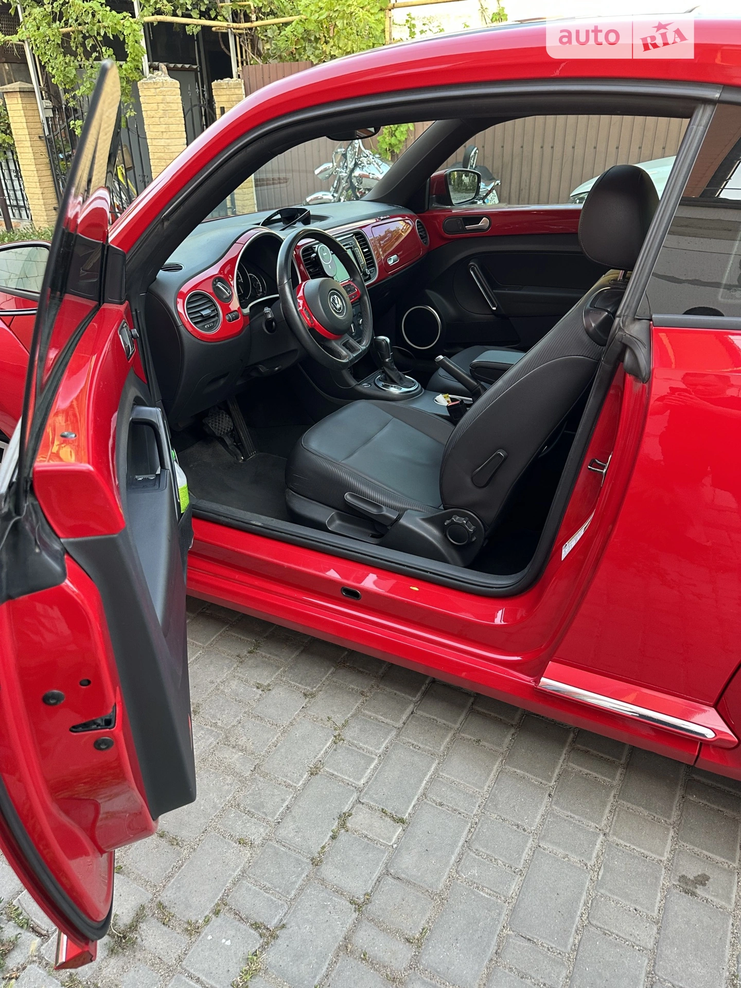 2014 Volkswagen Beetle - мініатюра 18