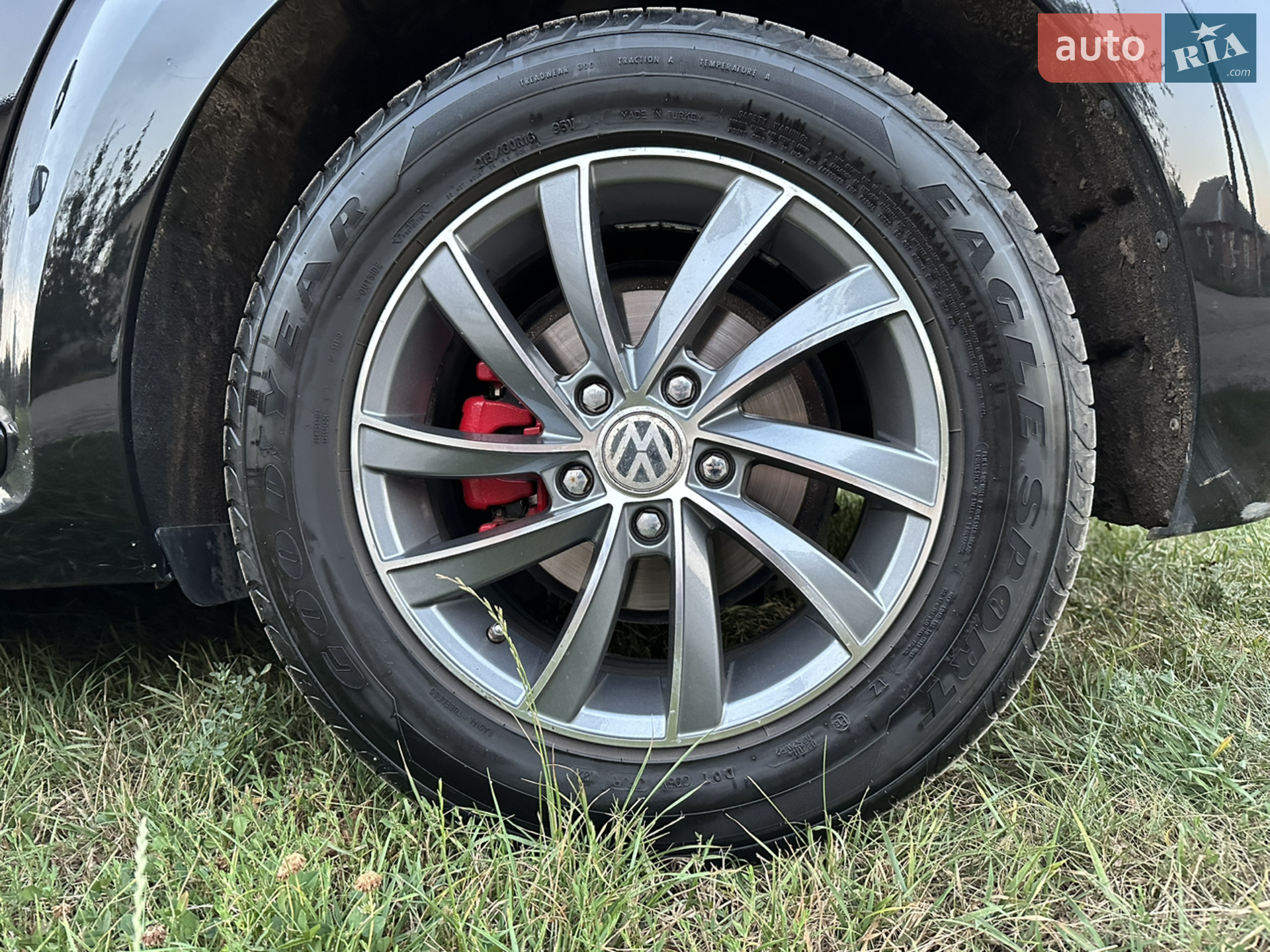 2013 Volkswagen Beetle - мініатюра 4