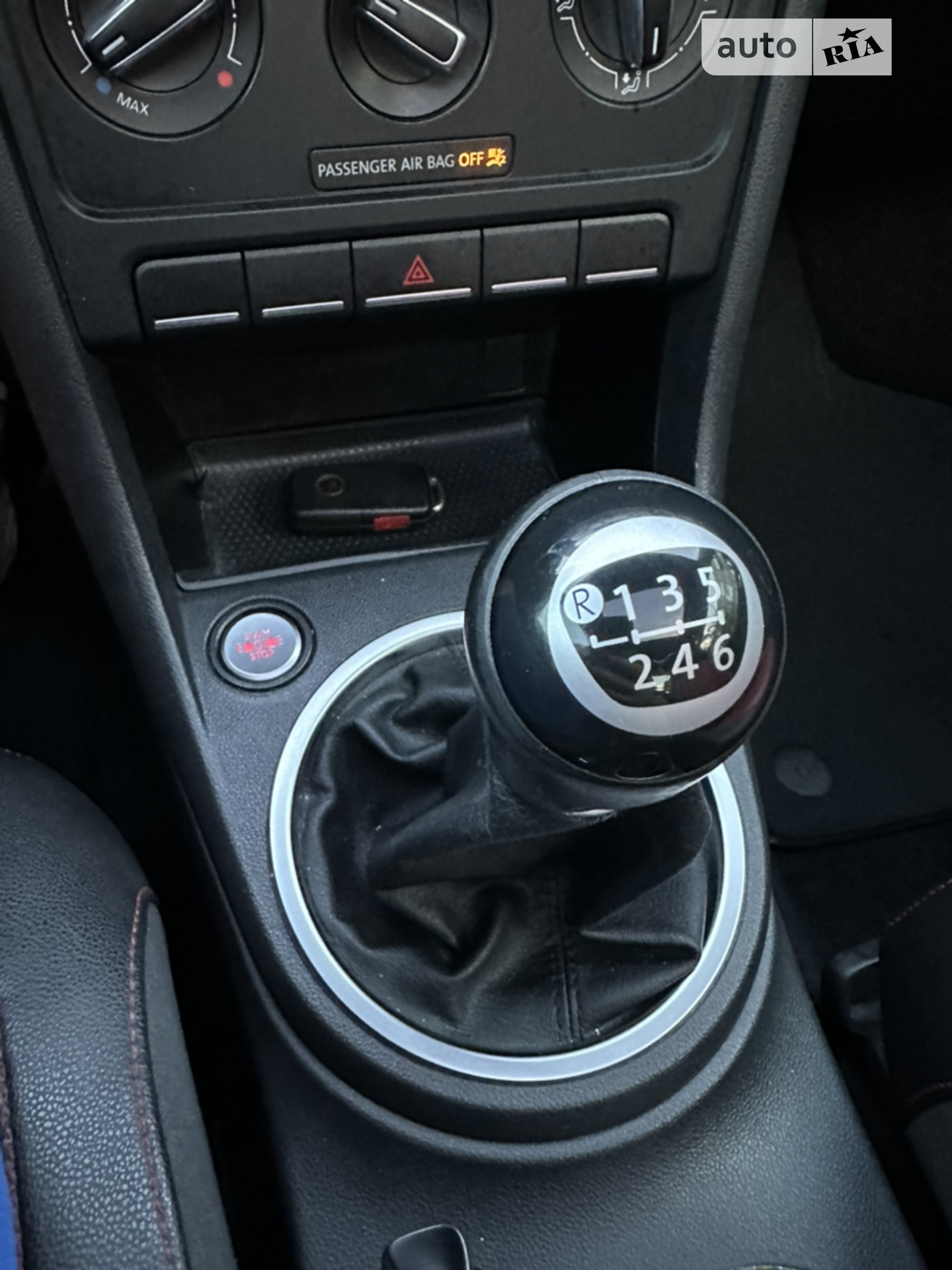 2013 Volkswagen Beetle - мініатюра 12