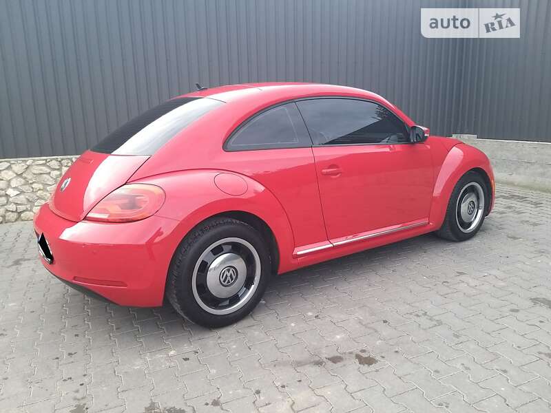 Хэтчбек Volkswagen Beetle 2013 в Золочеве