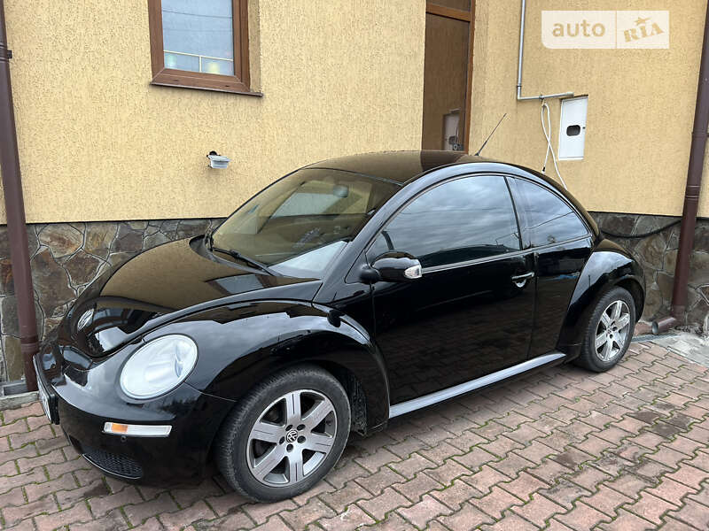 Хэтчбек Volkswagen Beetle 2007 в Киеве