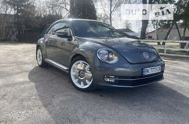 Хэтчбек Volkswagen Beetle 2013 в Ровно