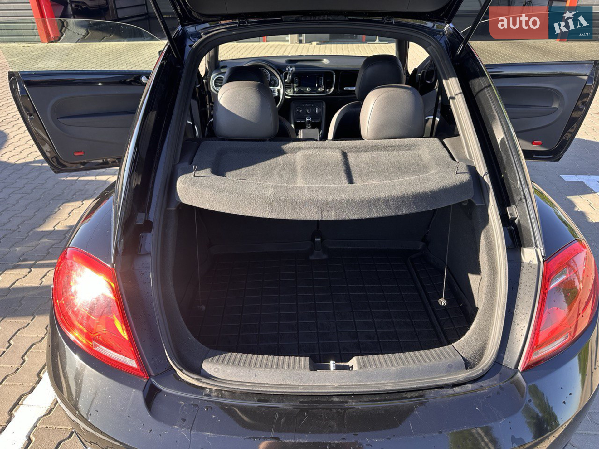 2015 Volkswagen Beetle - мініатюра 10