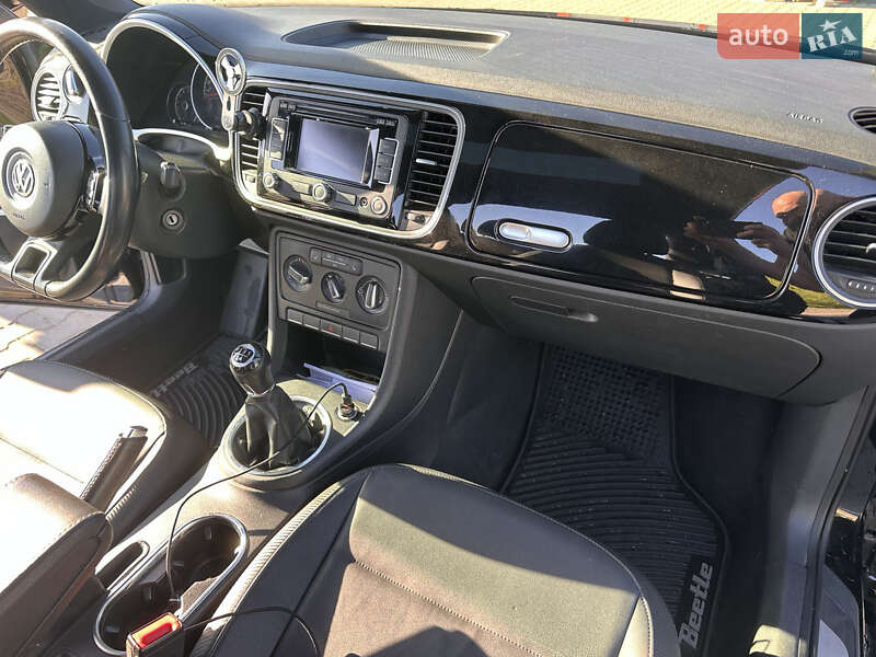 Хетчбек Volkswagen Beetle 2015 в Києві